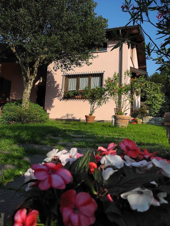 Villa Campo Dei Fiori Casciago Exterior photo